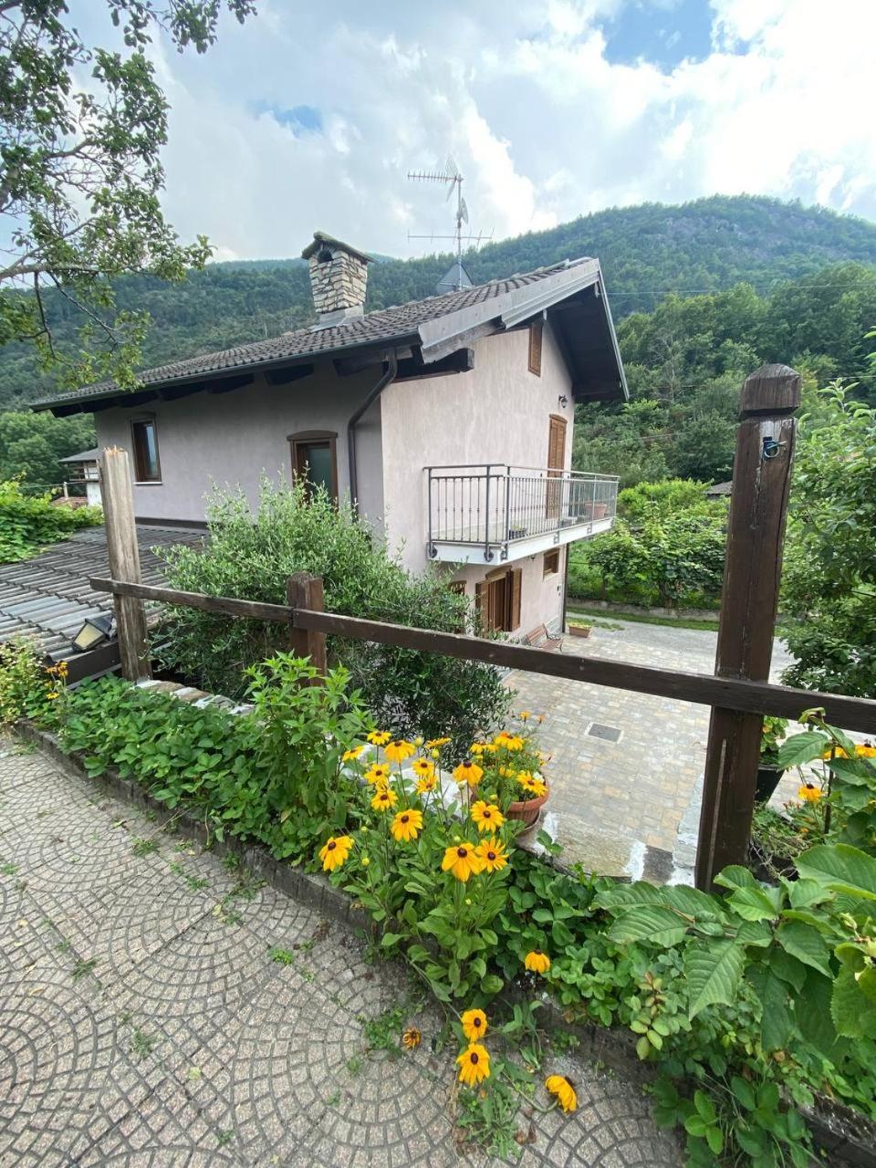 La Casa Nel Bosco Villa Bussoleno Exterior photo